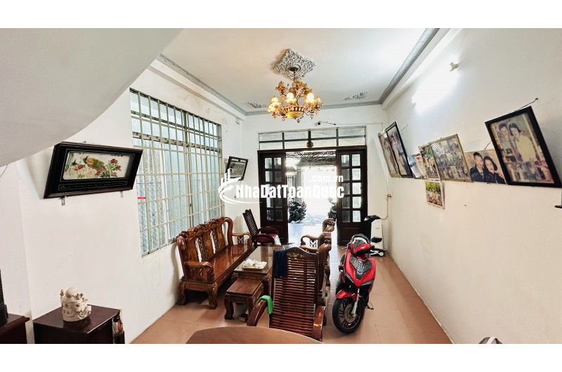 CƠ HỘI ĐẦU TƯ, NHÀ 132M², NGANG 5M, MẶT TIỀN KINH DOANH SẦM UẤT, BÌNH HÒA, CHỈ 5.6 TỶ